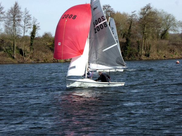 Fast Handicap Racing at Chipstead Sailing Club